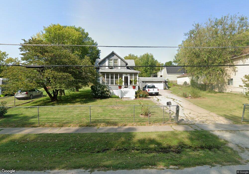 606 Locust St, Columbus Junction, IA 52738 - photo 1