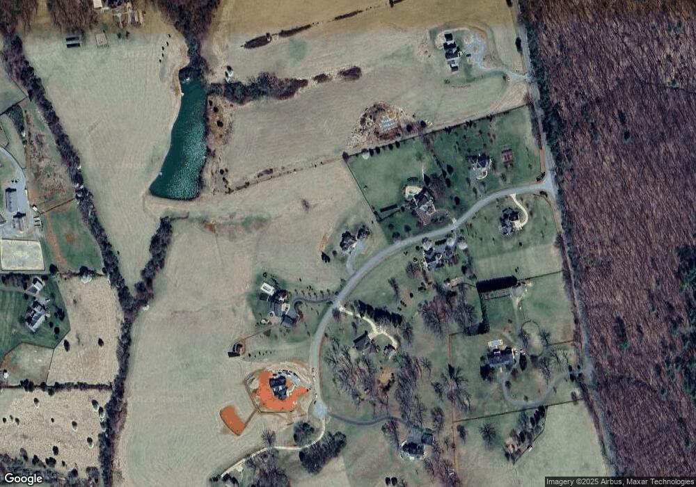 2040 Field Creek Ln, Charlottesville, VA 22903 - photo 1