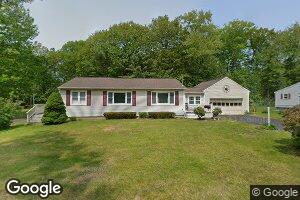 11 Woodland Dr, Rollinsford, NH 03869