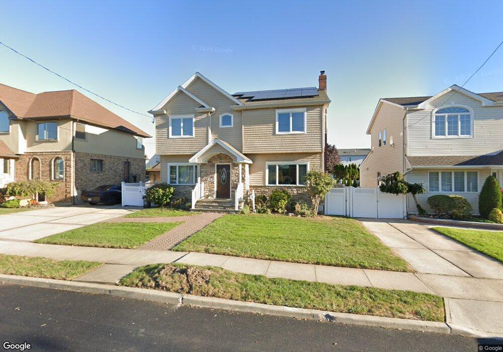 1008 Second Ave, Franklin Square, NY 11010 - photo 1