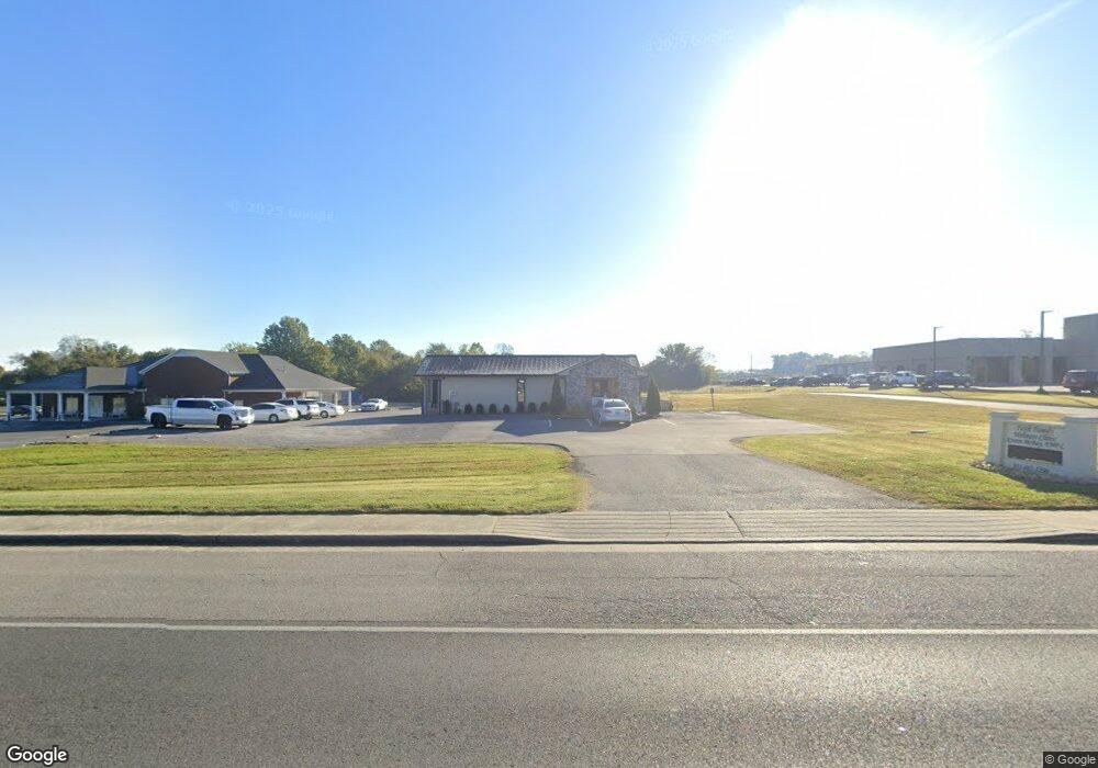 2012 N Main St, Shelbyville, TN 37160 - photo 1