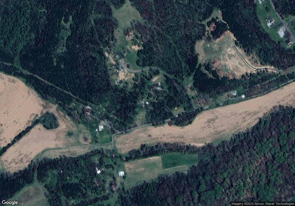 290 Tumbling Run Ln, Strasburg, VA 22657 - photo 1