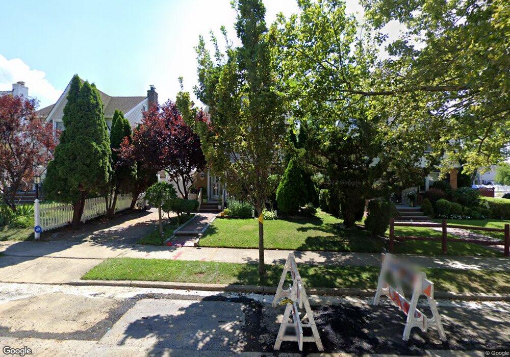 19906 24th Ave, Whitestone, NY 11357 - photo 1