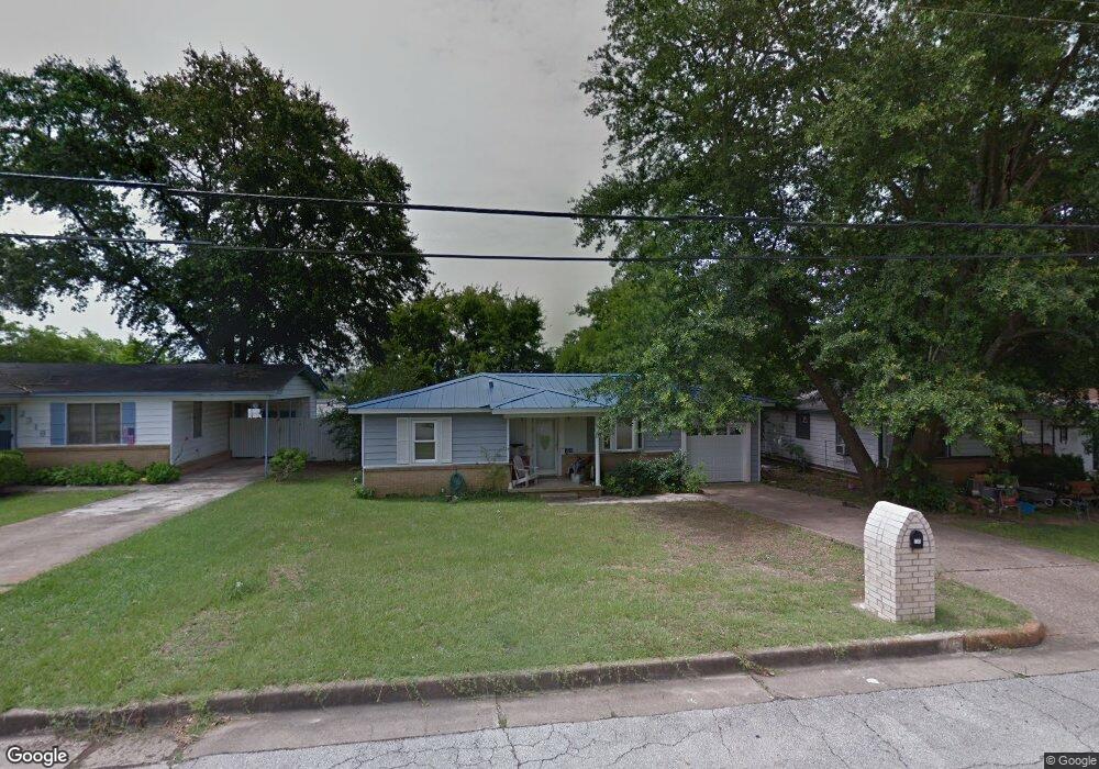 2313 Plume Dr, Tyler, TX 75703 - photo 1