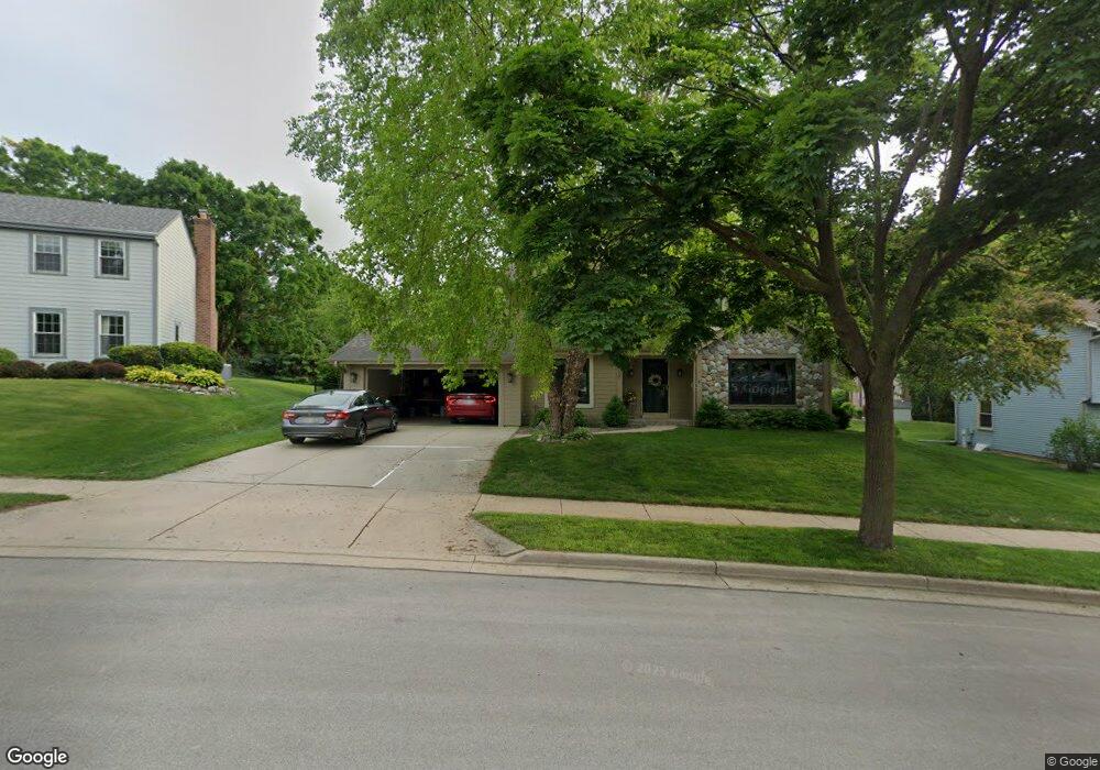 2005 Melody Ln, Waukesha, WI 53186 - photo 1