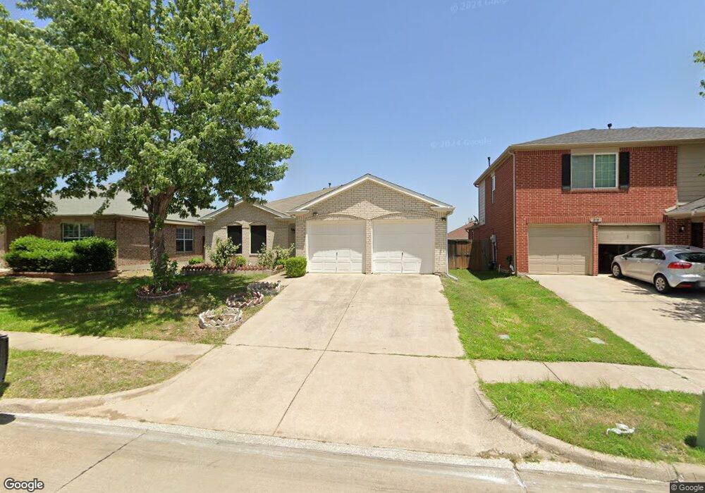 208 Creekview Dr, Wylie, TX 75098 - photo 1