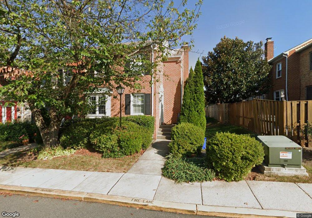 10254 Arizona Cir, Bethesda, MD 20817 - photo 1