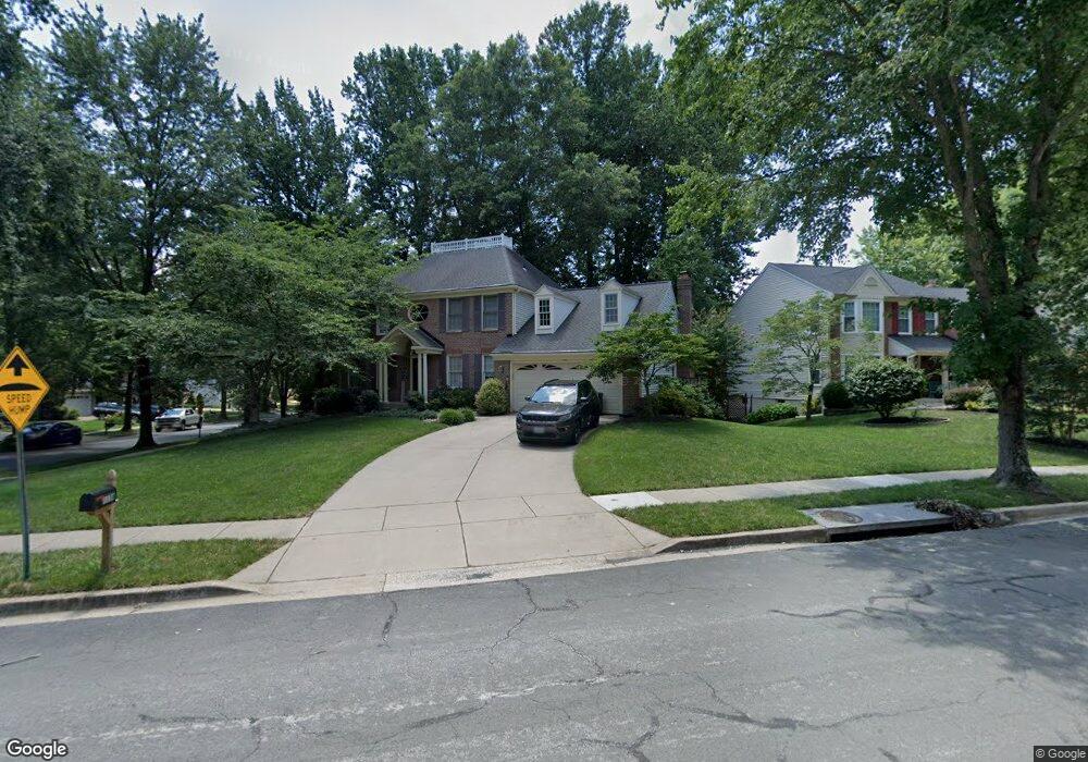 1138 Charing Cross Dr, Crofton, MD 21114 - photo 1