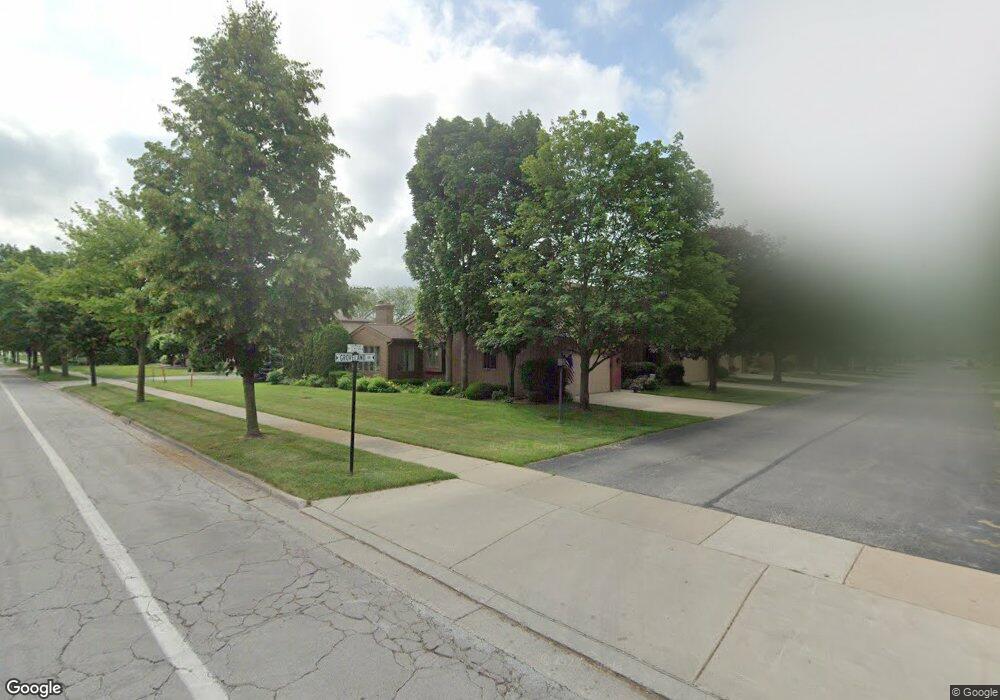 453 Groveland Dr unit 39, Frankenmuth, MI 48734 - photo 1