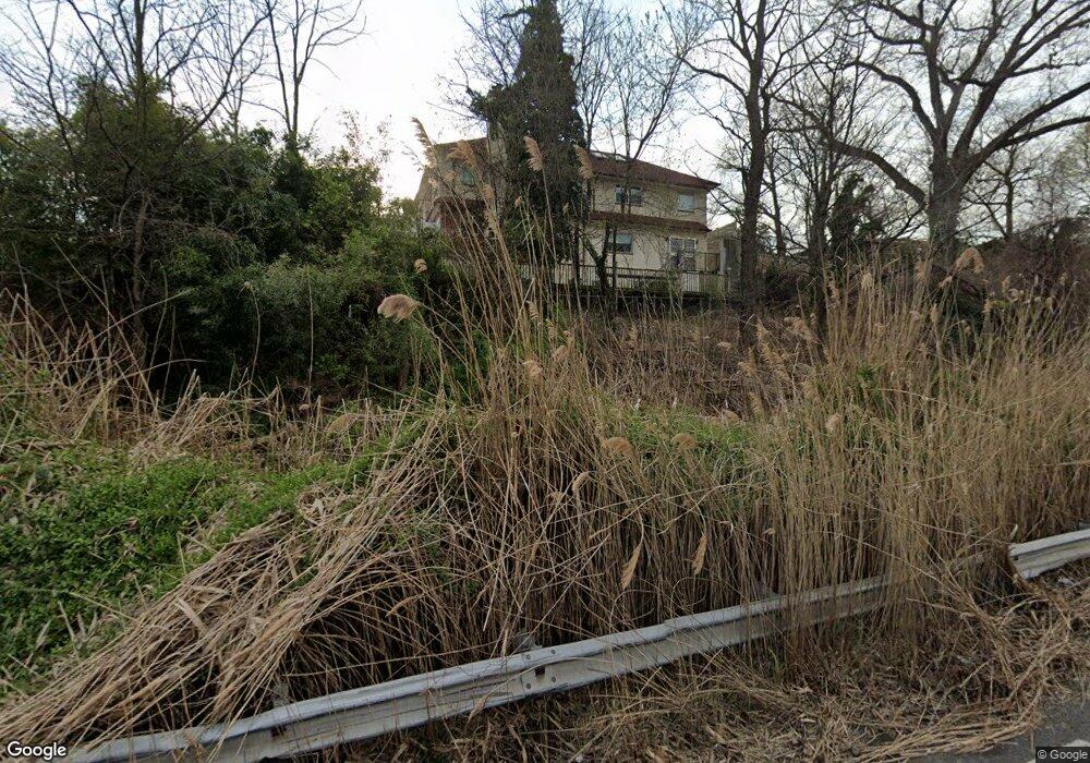 22319 Mia Dr, Flushing, NY 11361 - photo 1