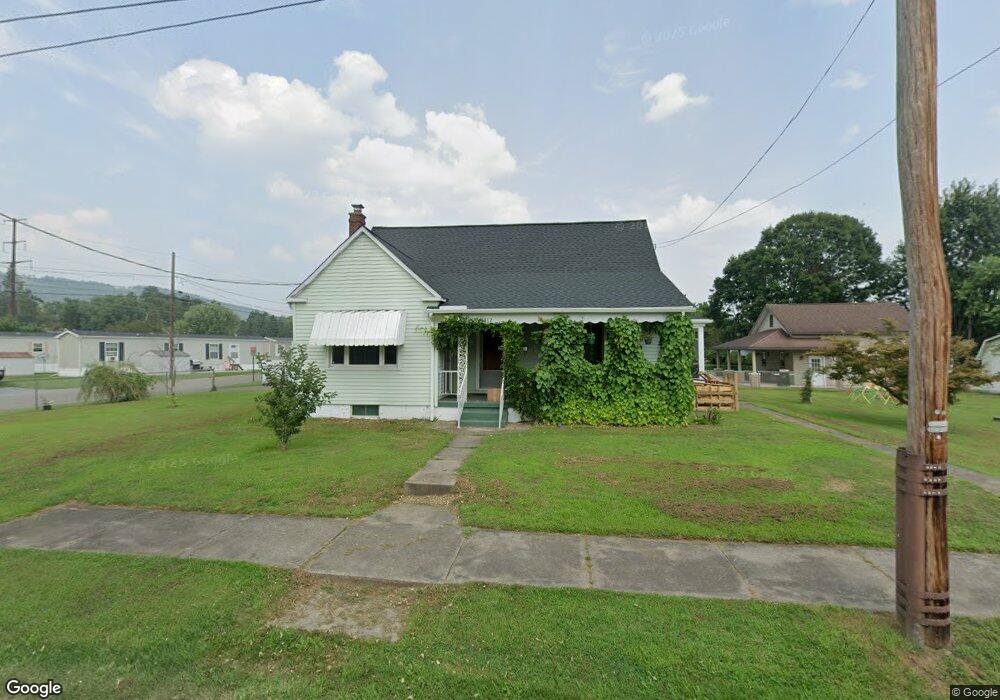 1412 N Warren St, Berwick, PA 18603 - photo 1