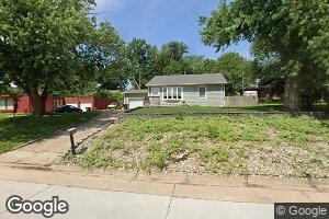 230 Ridge Dr, Manhattan, KS 66502