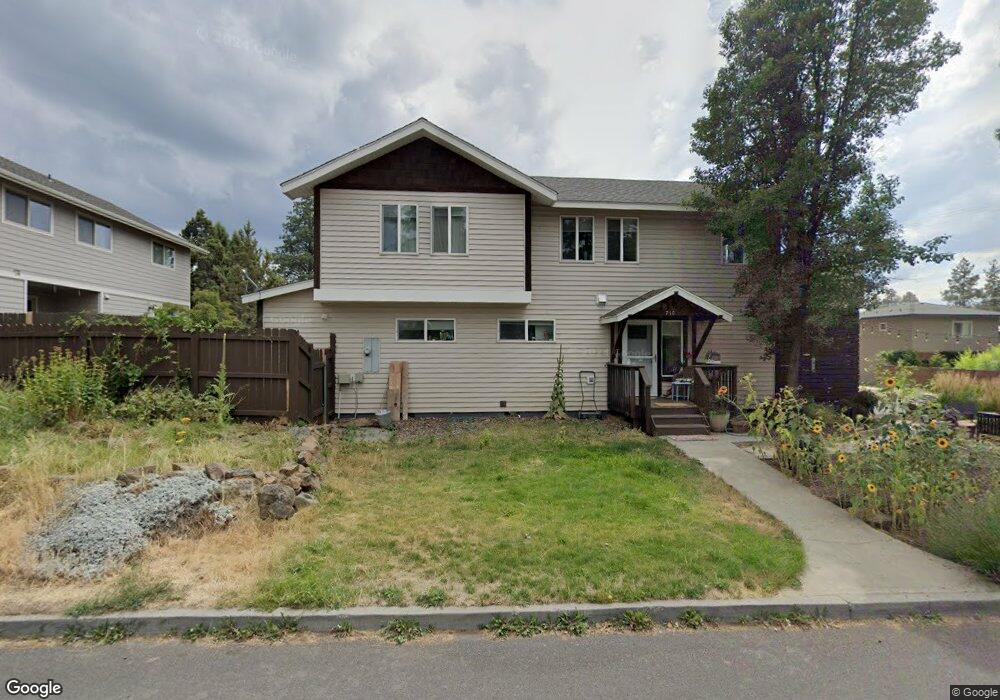 712 SW Pelton Place, Bend, OR 97702 - photo 1