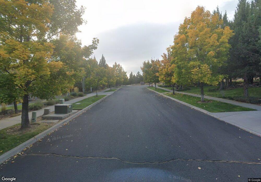 7 NW Mesa Verde Ct, Bend, OR 97701 - photo 1