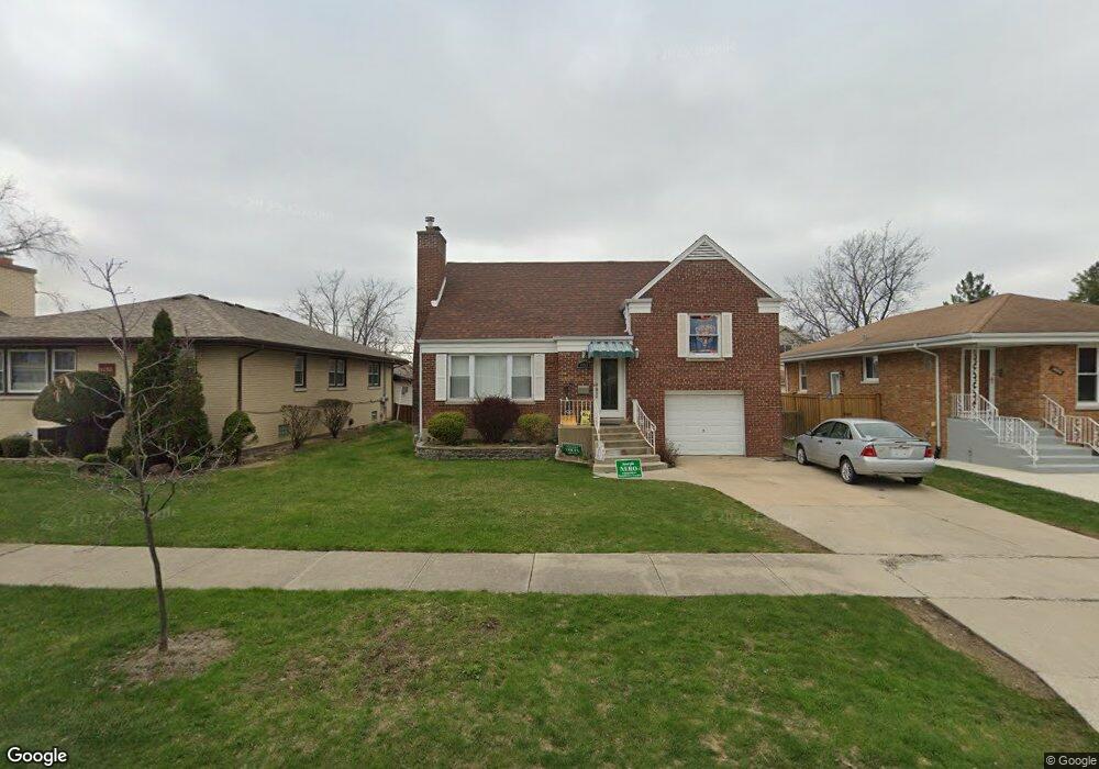 1450 Newcastle Ave, Westchester, IL 60154 - photo 1