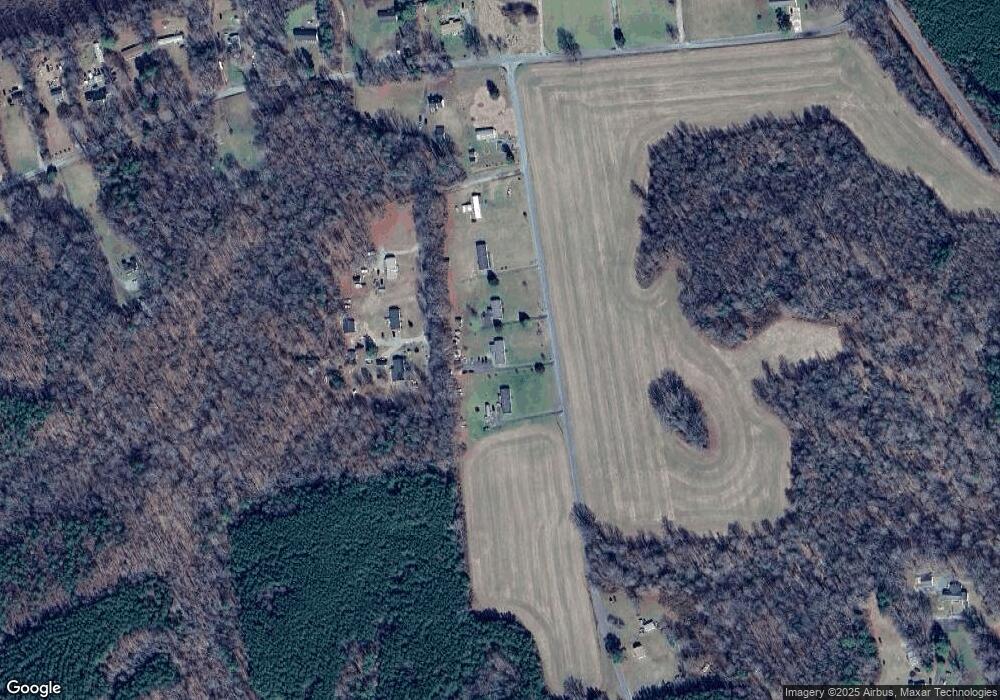 242 the Level, Tappahannock, VA 22560 - photo 1