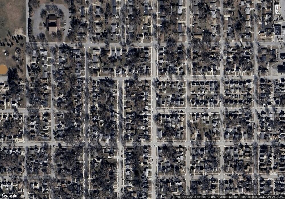 1205 8th St NW, Austin, MN 55912 - photo 1