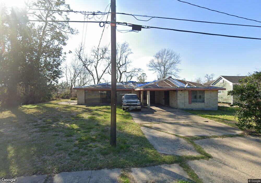1811 Jake St, Lake Charles, LA 70601 - photo 1