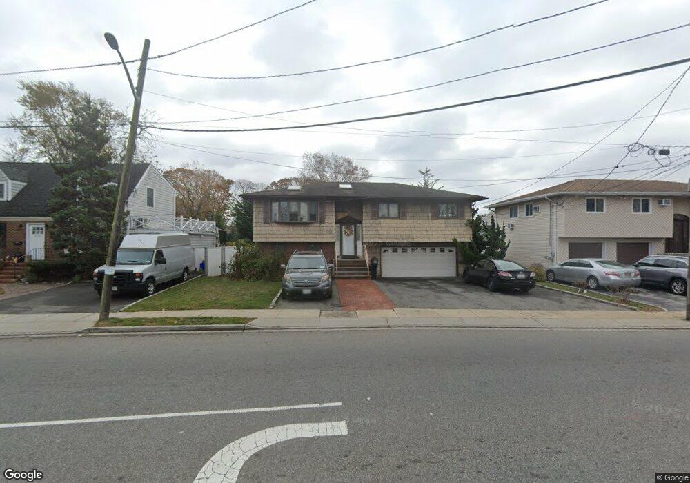 630 Waukena Ave, Oceanside, NY 11572 - photo 1