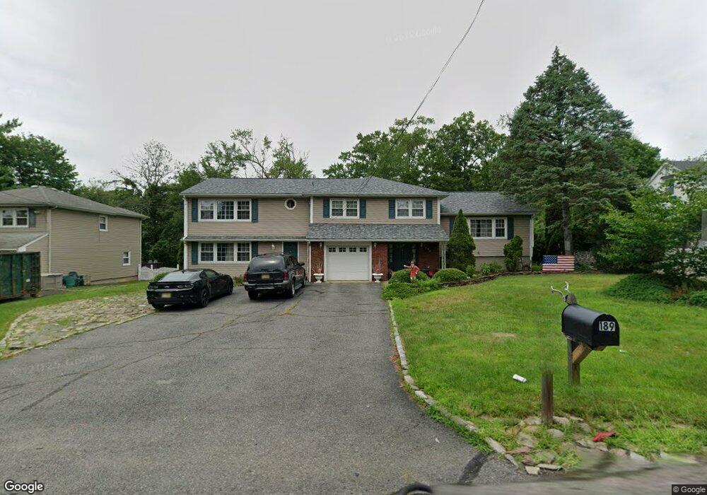 189 Ratzer Rd, Wayne, NJ 07470 - photo 1