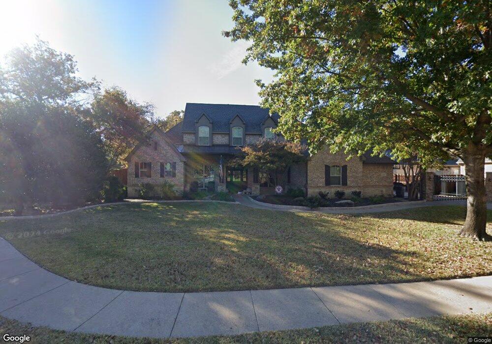 205 Oaklawn Dr, Colleyville, TX 76034 - photo 1