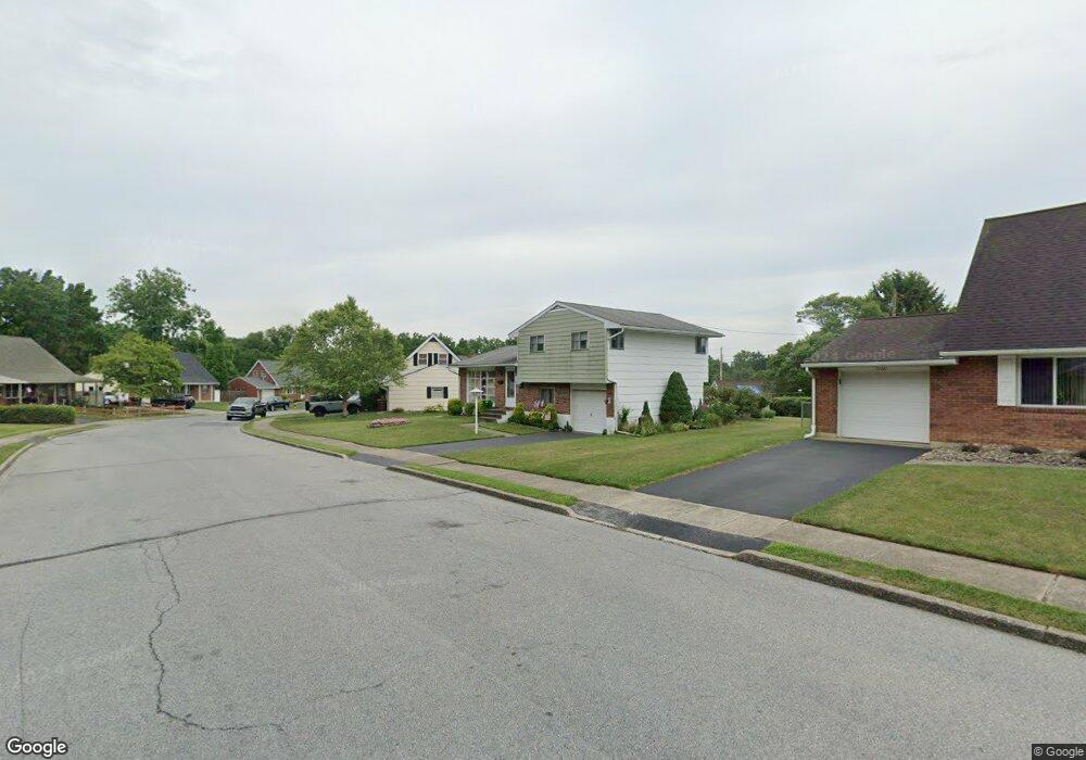 3126 Birch St N, Whitehall, PA 18052 - photo 1