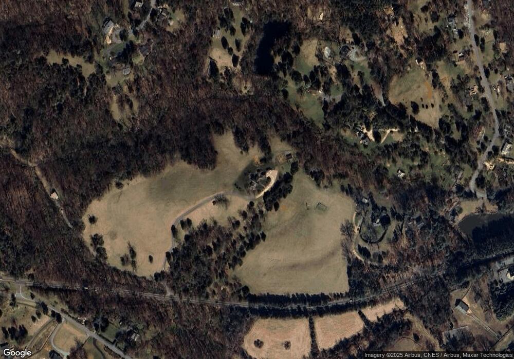 5274 Ivy Rd, Charlottesville, VA 22903 - photo 1