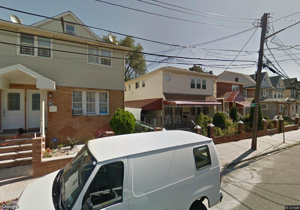 105-21 169th St, Jamaica, NY 11433 - photo 1