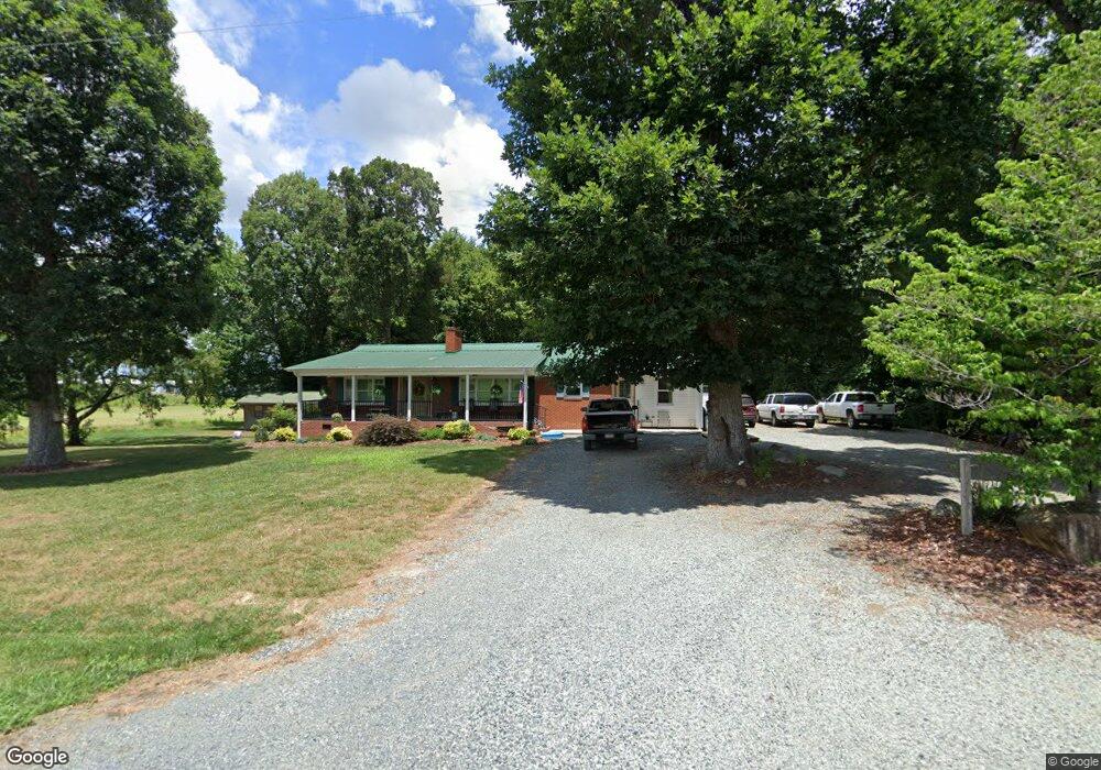 6929 Burgess Kivett Rd, Ramseur, NC 27316 - photo 1