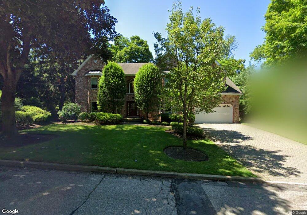 13 Robin Rd, Demarest, NJ 07627 - photo 1