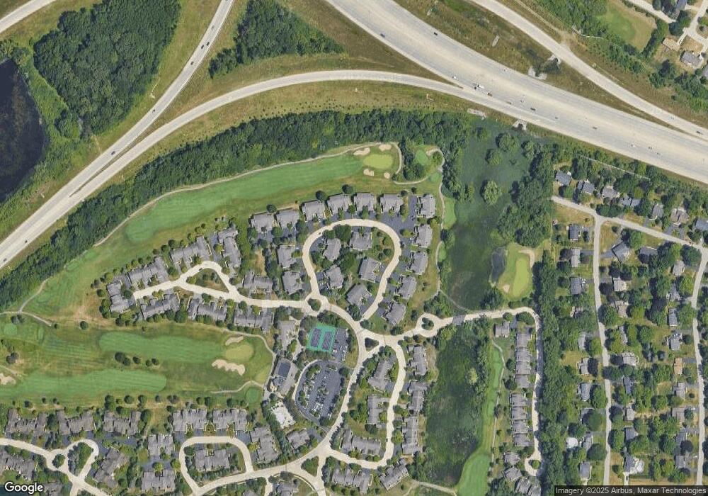 1969 Eagle Pointe, Bloomfield Hills, MI 48304 - photo 1