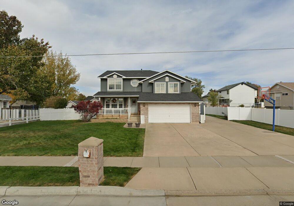 810 W 200 S, Clearfield, UT 84015 - photo 1