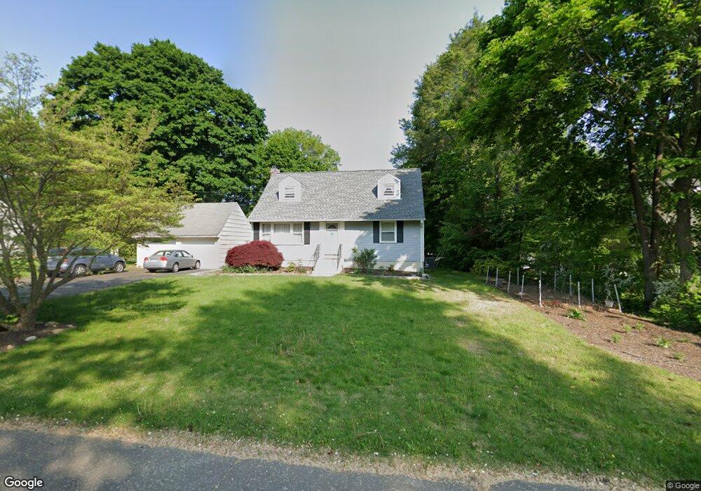 15 Ruth St, Trumbull, CT 06611 - photo 1