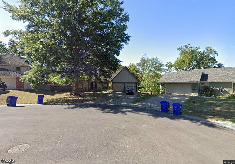 6578 Hallet St, Shawnee, KS 66216 - photo 1