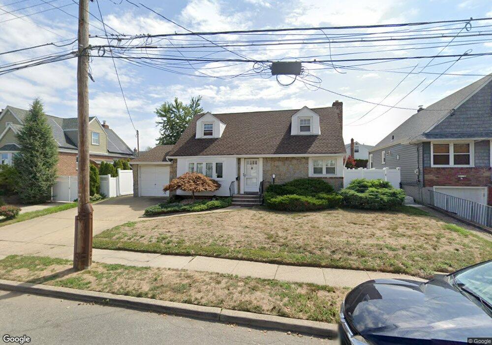 35 Rintin St, Franklin Square, NY 11010 - photo 1