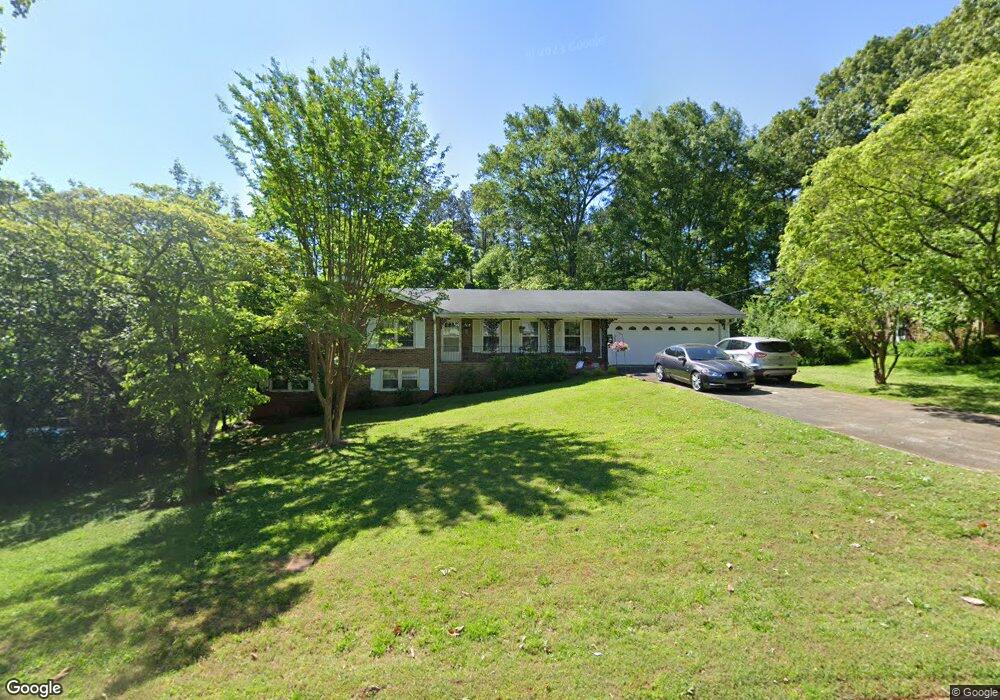 5596 Crestwood Dr, Stone Mountain, GA 30087 - photo 1