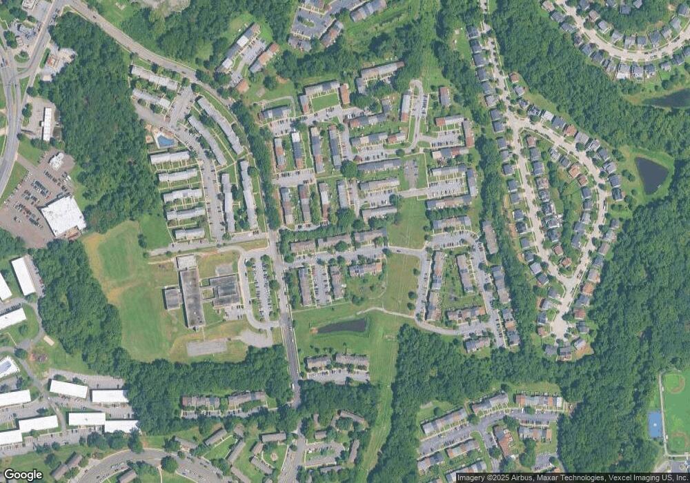 6924 Flag Harbor Dr, District Heights, MD 20747 - photo 1