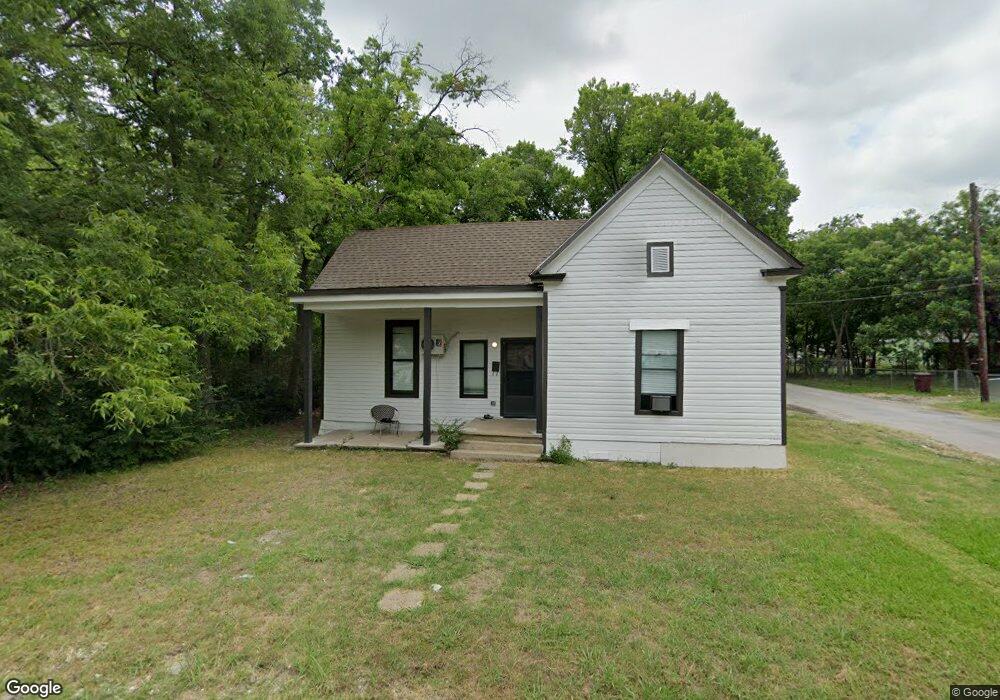 600 E 8th St, Bonham, TX 75418 - photo 1