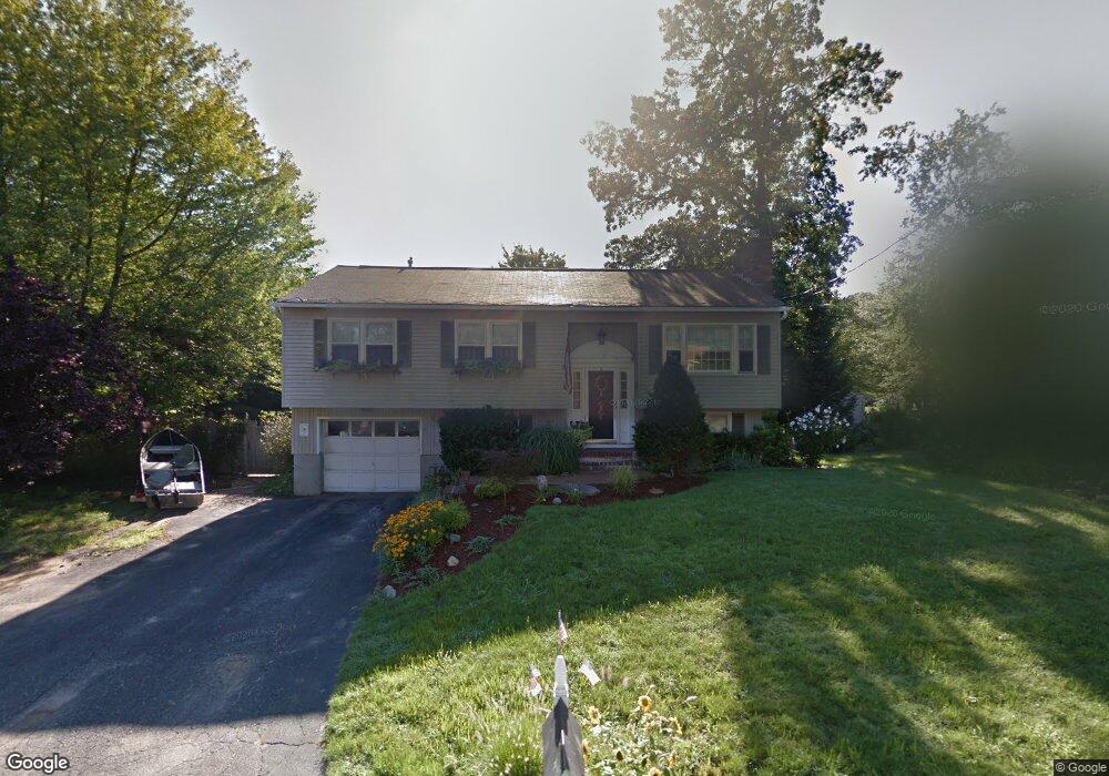 7 Penobscot Rd, Nashua, NH 03062 - photo 1