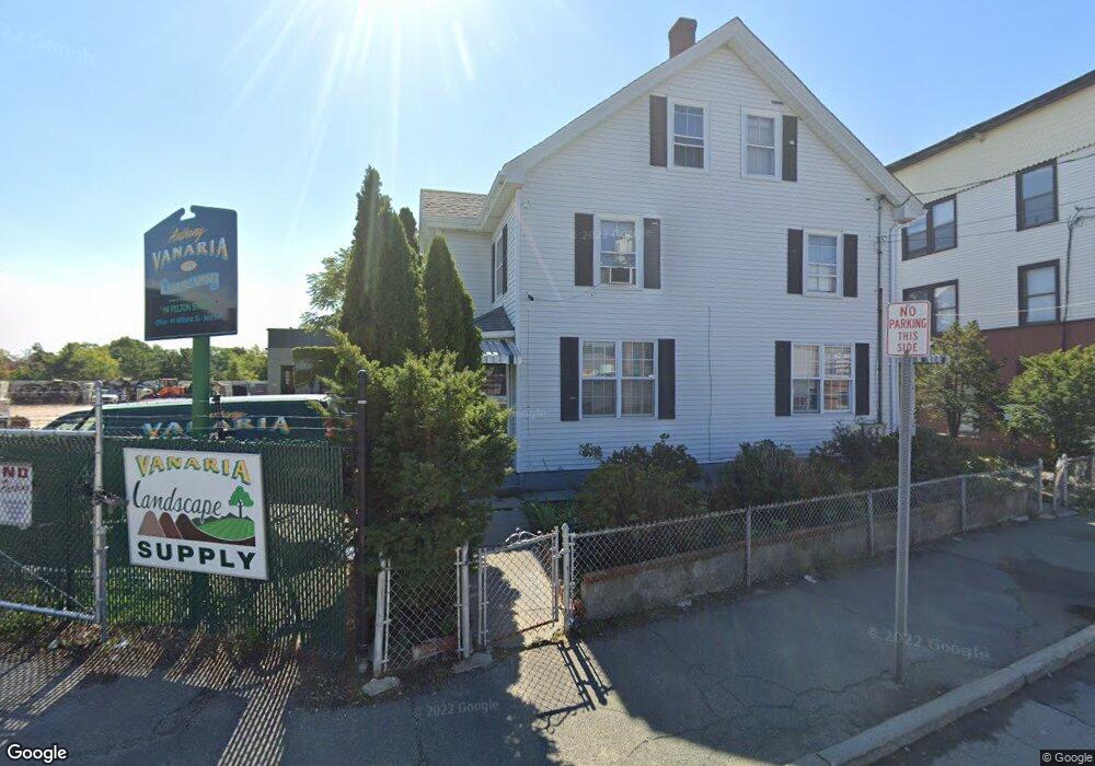 116 Felton St unit 118, Waltham, MA 02453 - photo 1