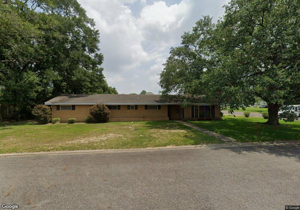 1300 W Ash Ave, Eunice, LA 70535 - photo 1
