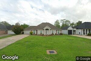 135 Fashion Blvd, Hahnville, LA 70057