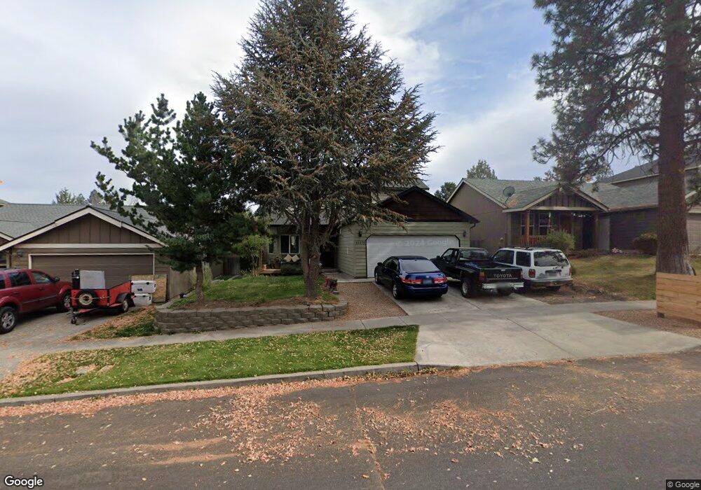 63356 NW Lavacrest St, Bend, OR 97703 - photo 1