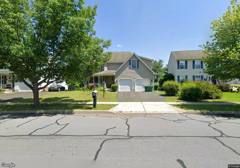 640 Penn St, Pennsburg, PA 18073 - photo 1