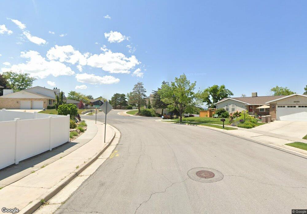 7849 Brady Creek Cir, Sandy, UT 84093 - photo 1