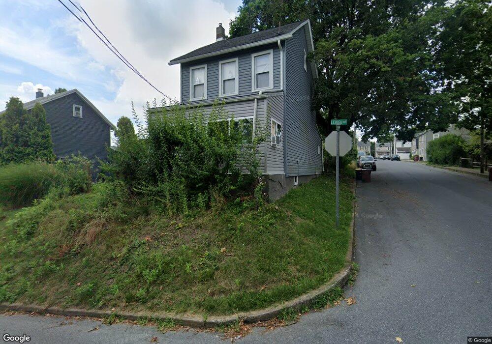 2318 N Lehigh Ave, Whitehall, PA 18052 - photo 1