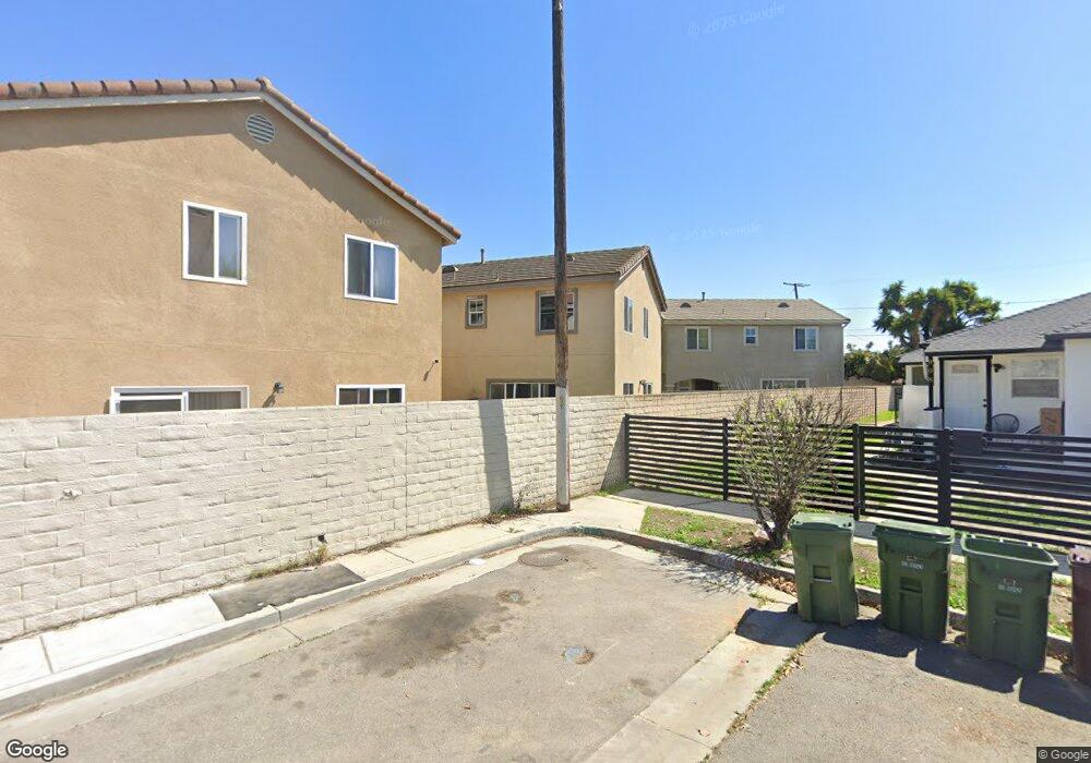 886 W Kemp Ct, Compton, CA 90220 - photo 1