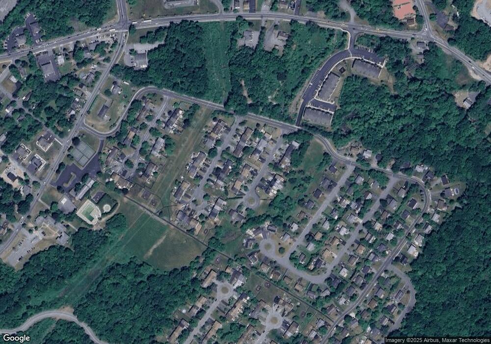 24 Old Anvil Ln unit 24, Middletown, NY 10940 - photo 1