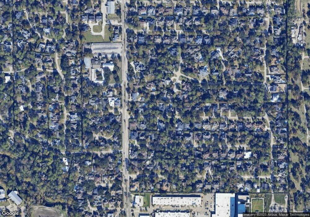 7810 Edgeway Dr, Houston, TX 77055 - photo 1