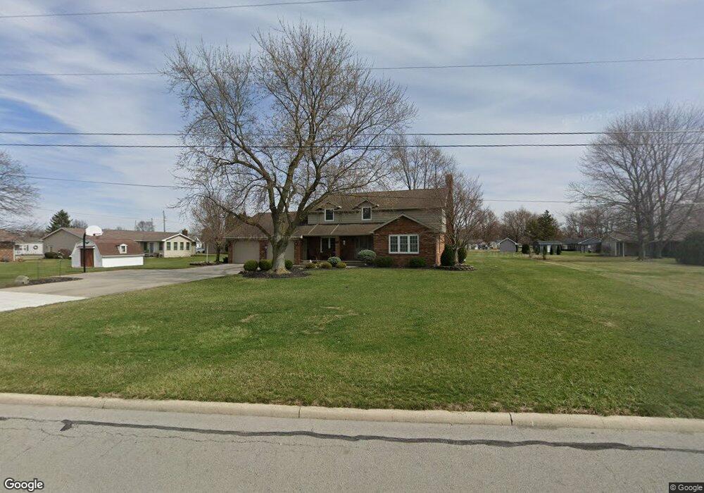 204 Sandy Ln, Columbus Grove, OH 45830 - photo 1